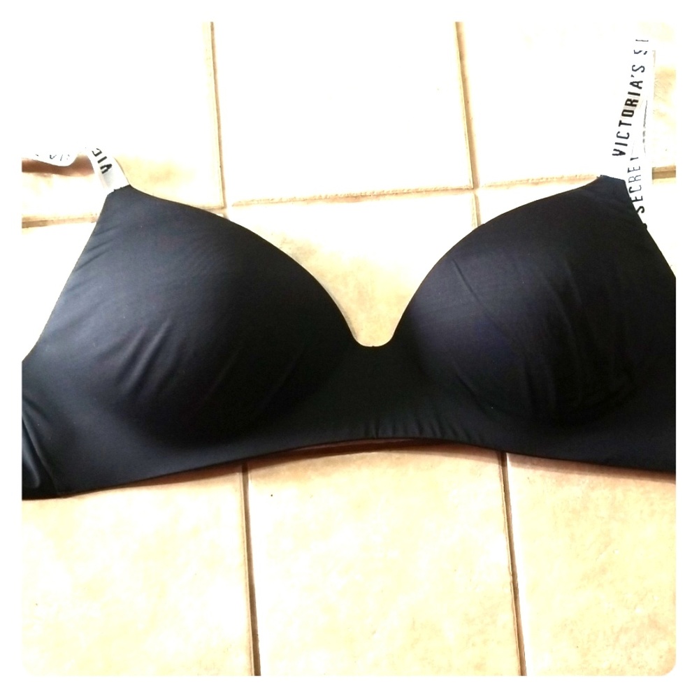Victoria's Secret T-shirt bra